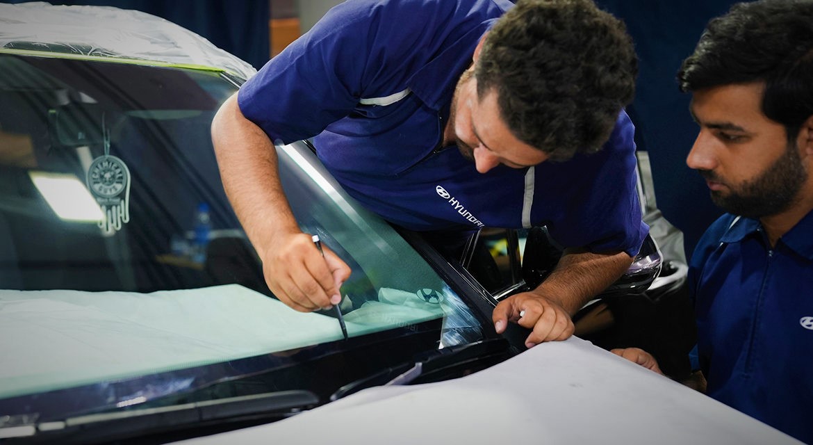Hyundai Motor Company a anunțat lansarea unei noi tehnologii inovatoare de folie pentru geamuri, numită Nano Cooling Film