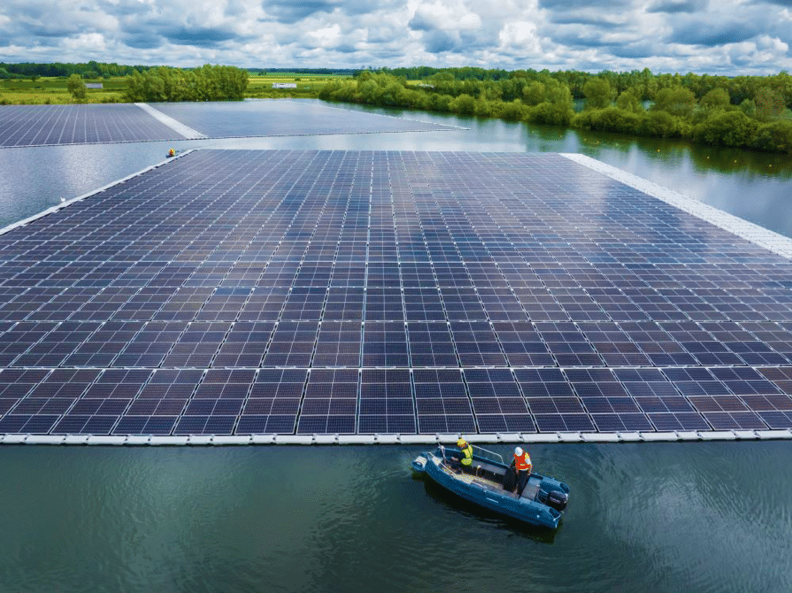 Ciel & Terre EMEA a început instalarea celui mai mare proiect de energie solară pe apă din Europa
