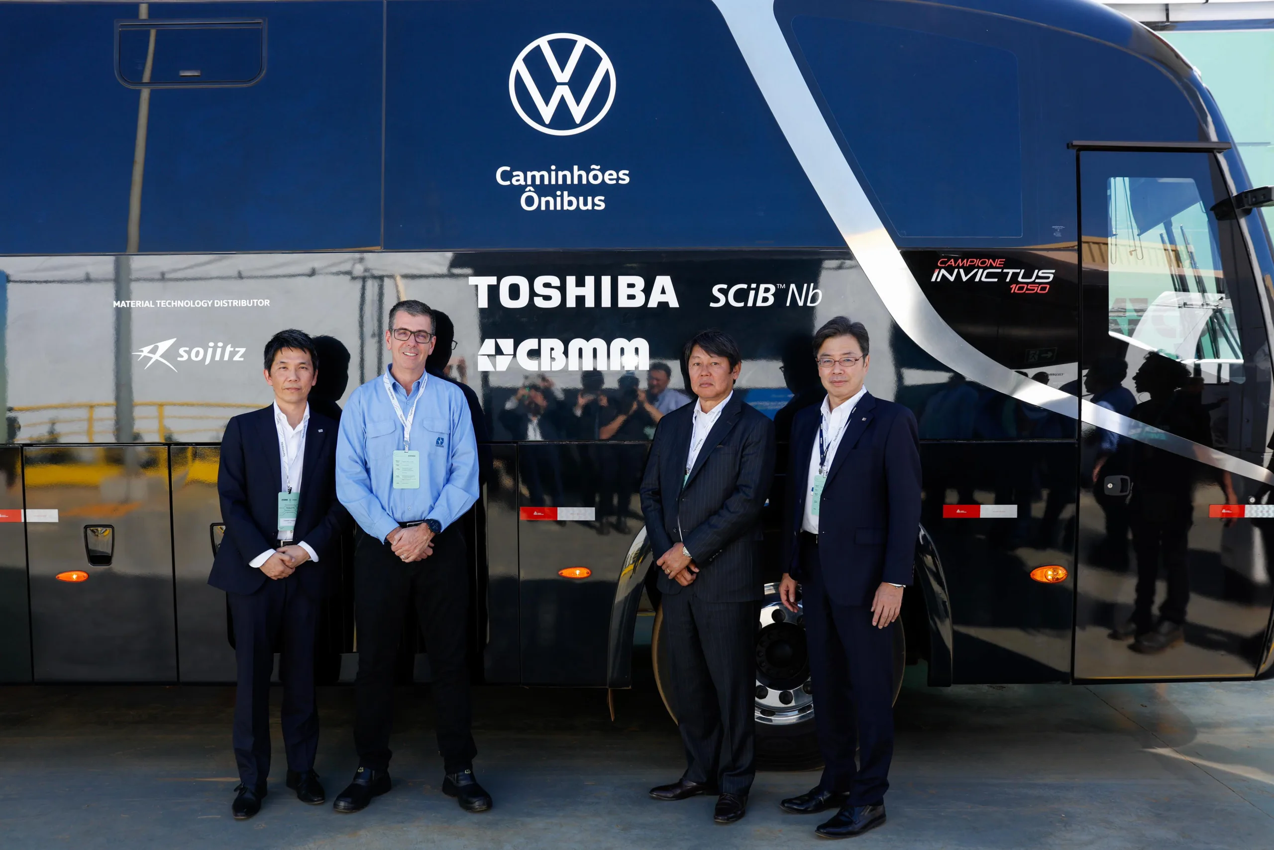 Toshiba, Sojitz and CBMM Unveil an ultra-fast charging electric bus